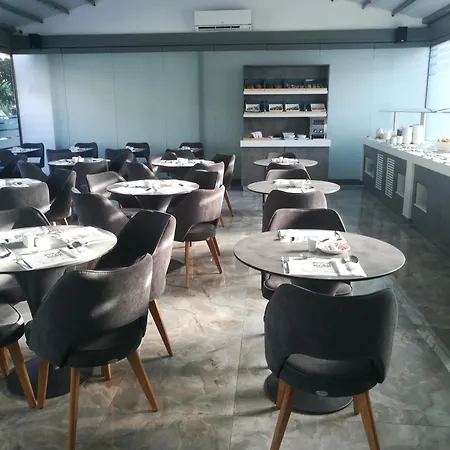 4-you Boutique 4*